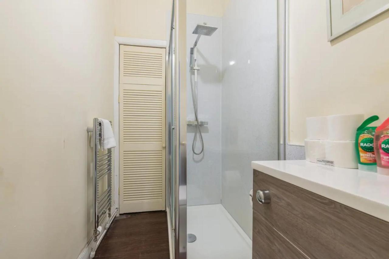 Cosy 2 Bedroom In Edinburgh Old Town Edimburgo Exterior foto